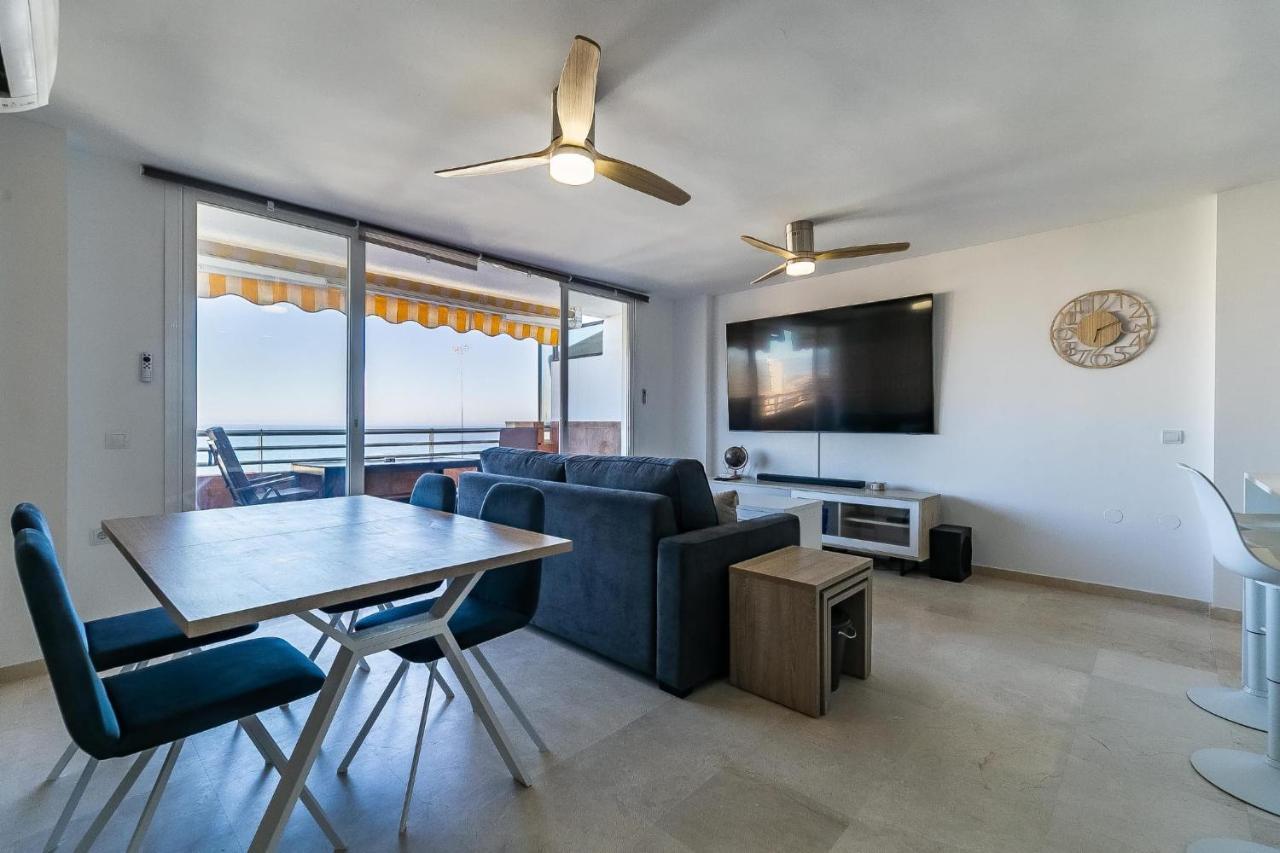 Vistas Azules -- Remodeled, Large Terrace, Spectacular Ocean Views And Beach Level Access Torremolinos Exterior photo